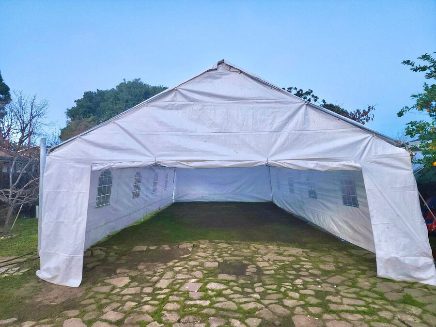 Event Tent – 10x40