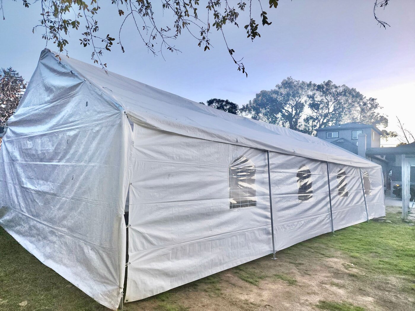 Event Tent – 10x40