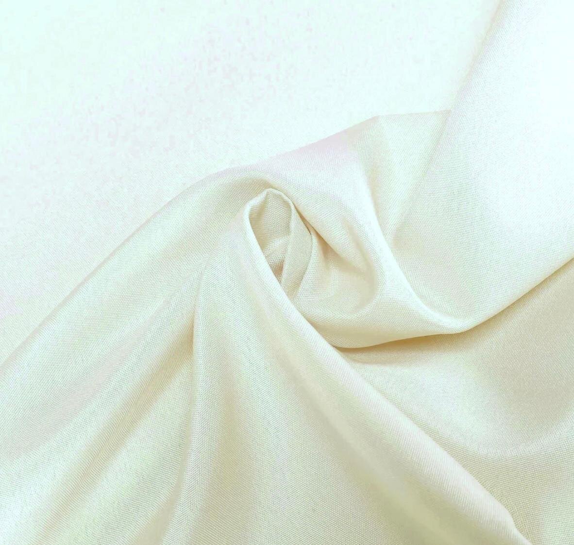Rectangular Linen / Table Cloths