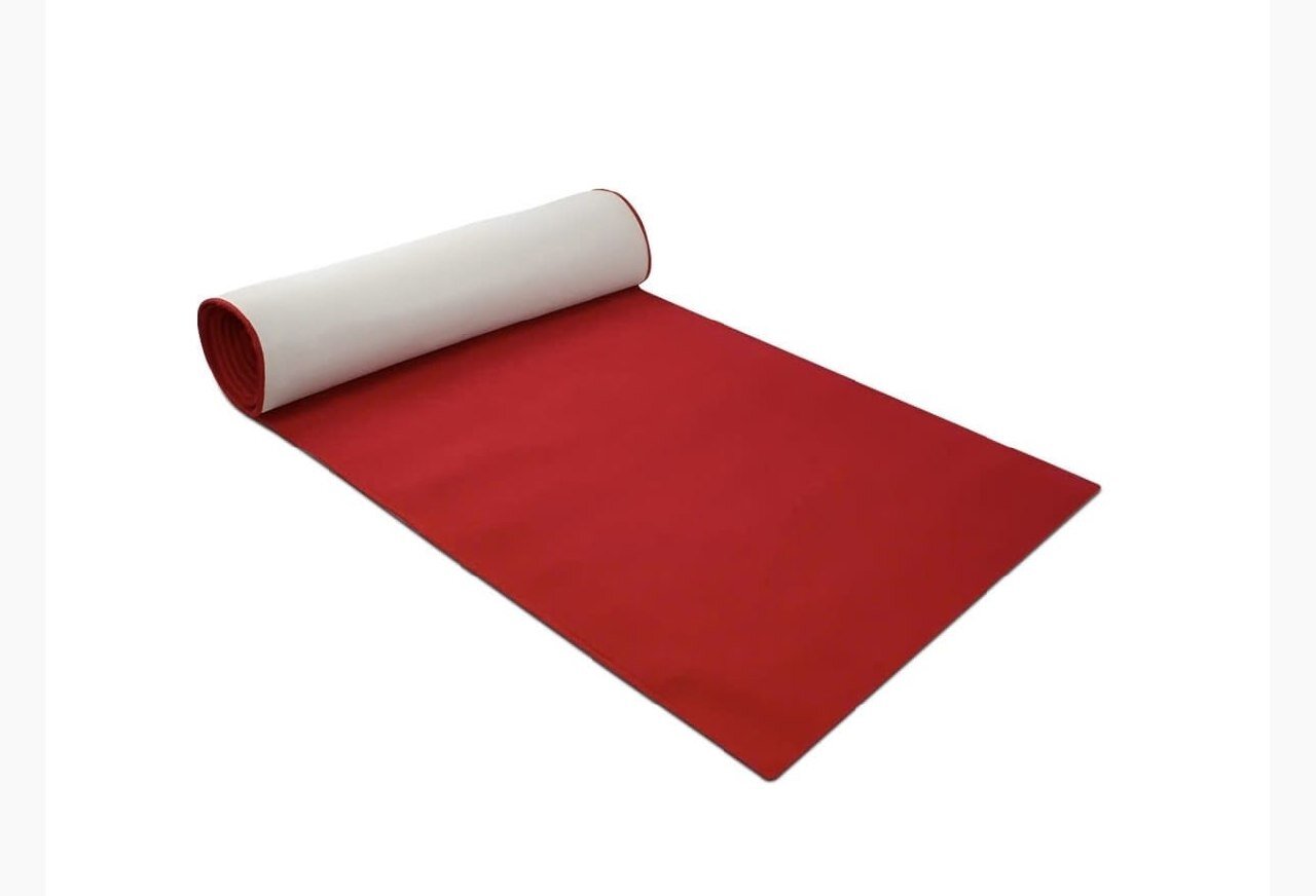 Red Carpet (4ft x 15ft)